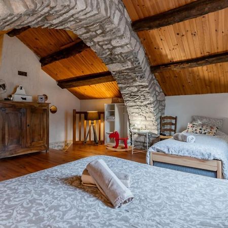 Maison De Village Au Coeur Des Remparts Sainte-Eulalie-de-Cernon Buitenkant foto
