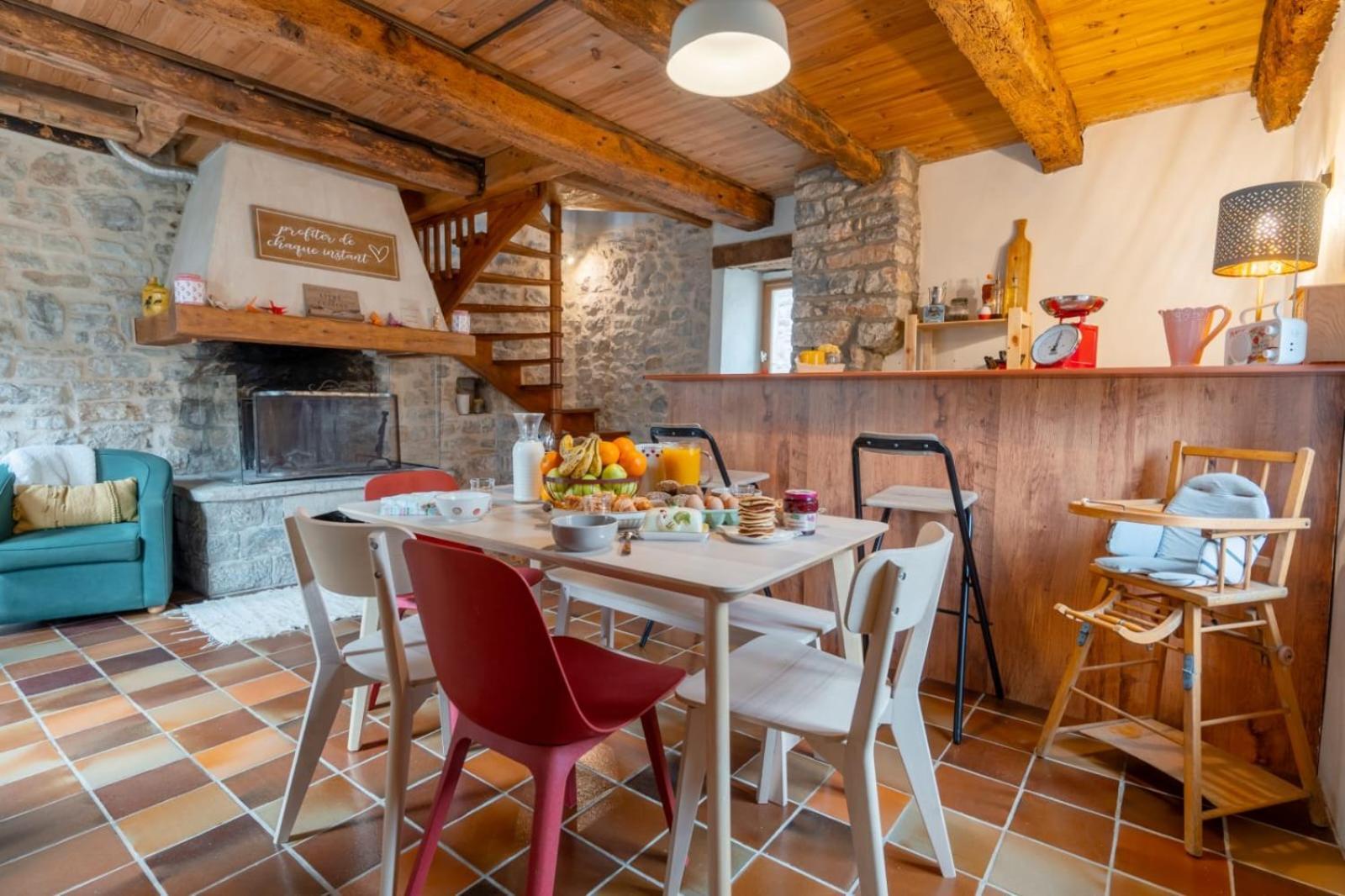 Maison De Village Au Coeur Des Remparts Sainte-Eulalie-de-Cernon Buitenkant foto